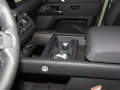 2023款 110 V8