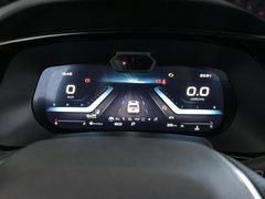 2022款 1.5T 蓝鲸自动红版
