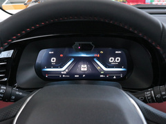 2022款 1.5T 蓝鲸自动红版