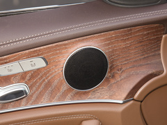 2022款 改款 E 260 L 4MATIC 运动轿车 