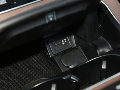2022款 改款 E 260 L 4MATIC 运动轿车 
