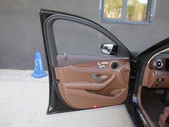 2022款 改款 E 260 L 4MATIC 运动轿车 