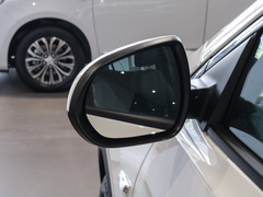 2022款 332T CVT两驱豪华型