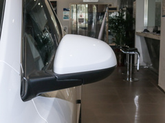 2022款 332T CVT两驱豪华型