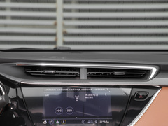 2022款 332T CVT两驱豪华型