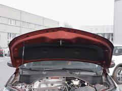 2022款 332T CVT两驱豪华型