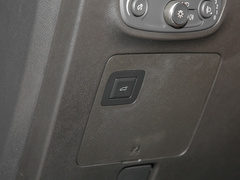 2022款 332T CVT两驱豪华型