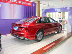 2023款 2.0T 自动智联旗享版