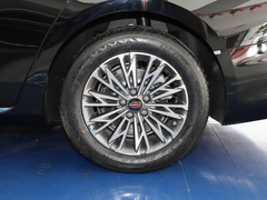 2023款 2.0T 自动智联旗享版