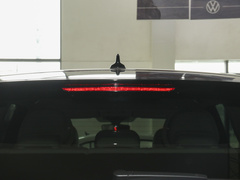 2022款 380TSI 尊贵版