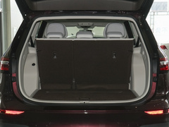 2022款 380TSI 尊贵版