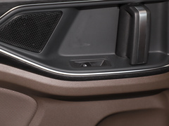2022款 330TSI 豪华版