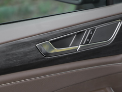 2022款 330TSI 豪华版