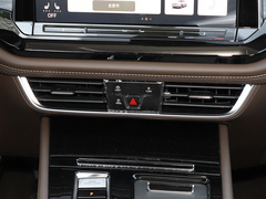 2022款 330TSI 豪华版