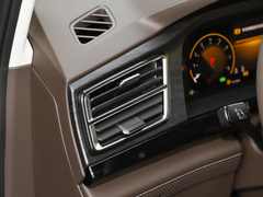2022款 330TSI 豪华版