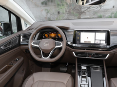 2022款 330TSI 豪华版