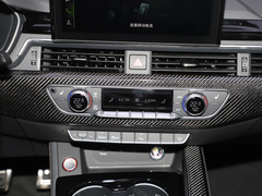2022款 RS 5 2.9T Sportback 暗金版