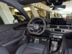 2022款 RS 5 2.9T Sportback 黑曜版