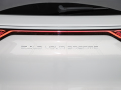 2023款 DM-i 100KM 豪华型