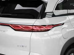 2023款 DM-i 100KM 豪华型