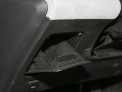 2022款 550km 标准续航后驱版尊贵型