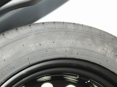 2022款 1.5T 自动飞跃款
