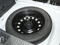 2022款 1.5T 自动飞跃款