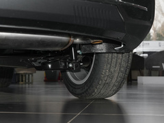 2022款 1.5T 自动飞跃款