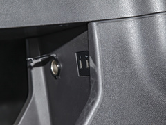 2022款 改款 甜粉款 半糖版 三元锂 30kW 301km
免税
