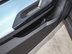 2022款 改款 甜粉款 半糖版 三元锂 30kW 301km
免税
