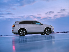 2022款 1.5T 增程式 两驱舒适版
