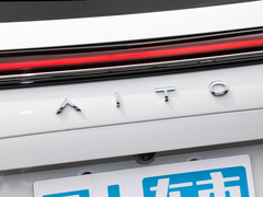 2022款 1.5T 增程式 两驱舒适版