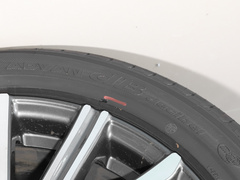 2022款 2.0L 混動豪華先享版 