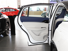 2022款 2.0T 虎鲸版