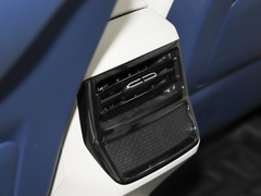 2022款 2.0T 虎鲸版