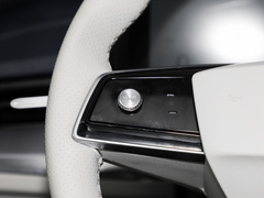 2022款 2.0T 虎鲸版