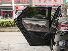 2022款 DM-i 121KM 尊贵型