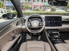 2022款 DM-i 121KM 尊贵型