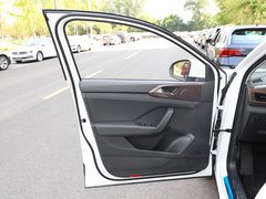 2022款 280TSI 两驱舒适版