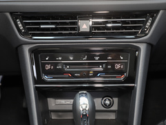 2022款 280TSI 两驱豪华版