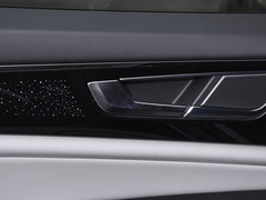 2022款 380TSI 四驱尊崇豪华版