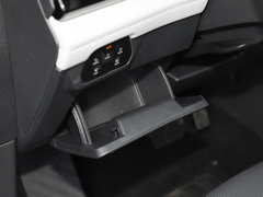 2022款 380TSI 四驱尊崇旗舰版
