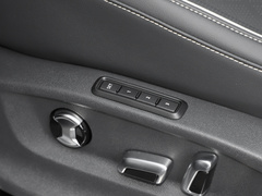 2022款 380TSI 四驱尊崇旗舰版