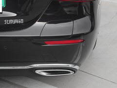 2022款 改款二 E 350 e L 插电式混合动力轿车
免税

