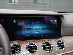 2022款 改款二 E 350 e L 插电式混合动力轿车
免税
