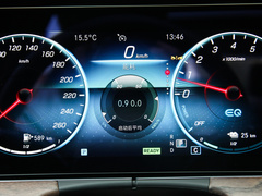 2022款 改款二 E 350 e L 插电式混合动力轿车
免税
