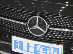 2022款 改款二 E 350 e L 插电式混合动力运动轿车
免税
