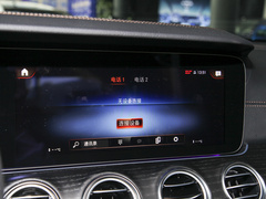 2022款 改款二 E 350 e L 插电式混合动力运动轿车
免税
