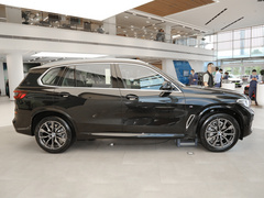 2022款 xDrive 30Li 尊享型M运动套装