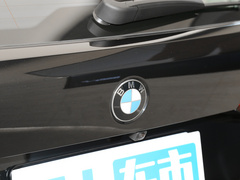 2022款 xDrive 30Li 尊享型M运动套装